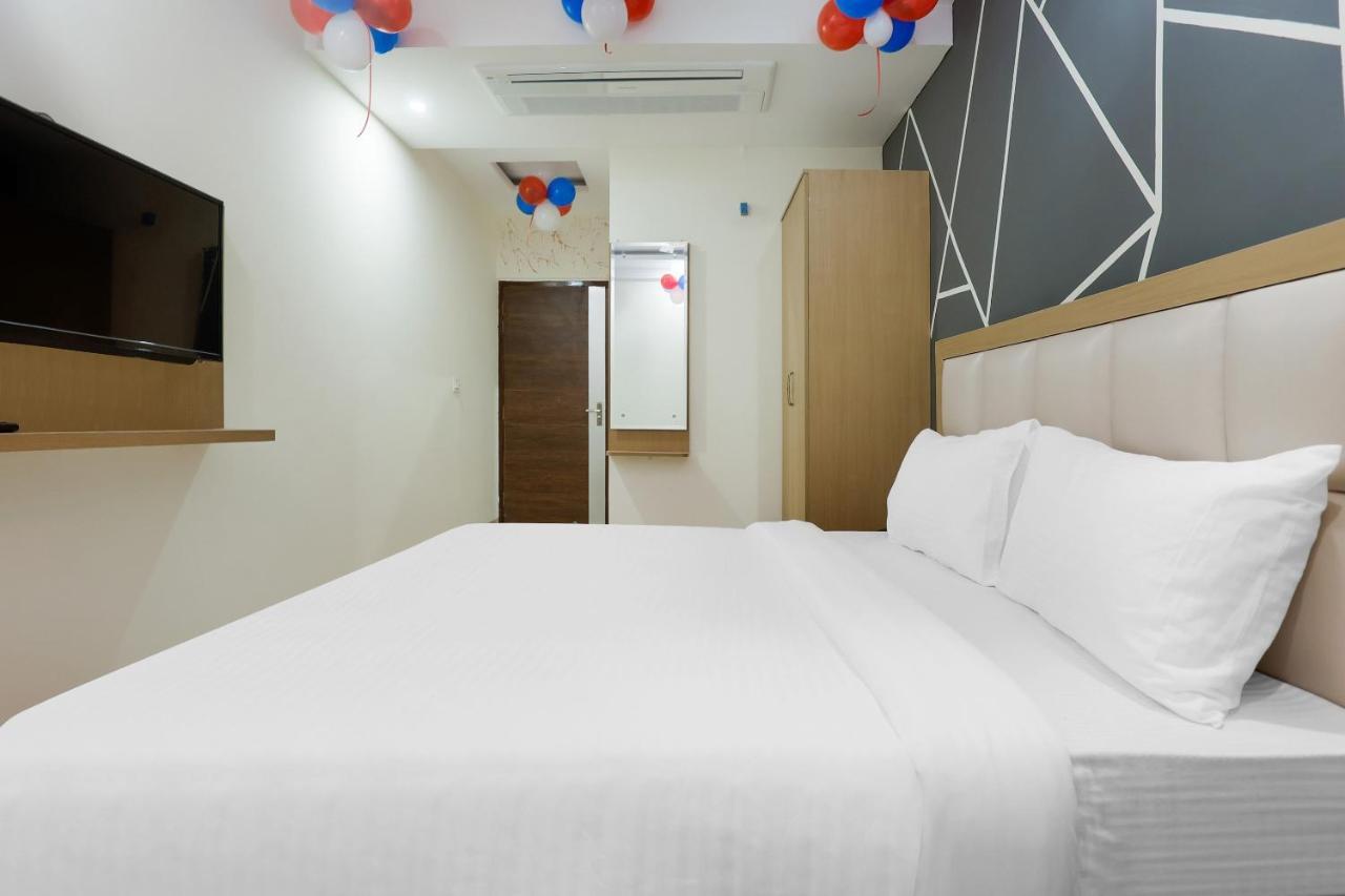Hotel Bliss Zirakpur Екстер'єр фото
