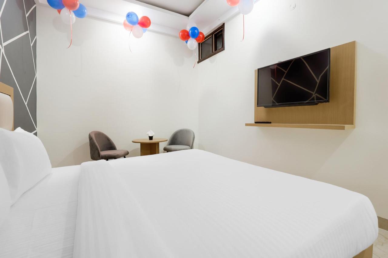 Hotel Bliss Zirakpur Екстер'єр фото