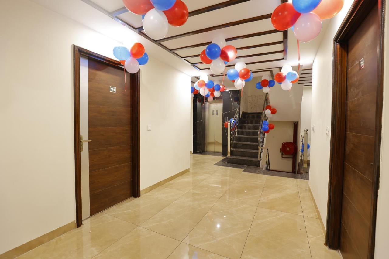 Hotel Bliss Zirakpur Екстер'єр фото