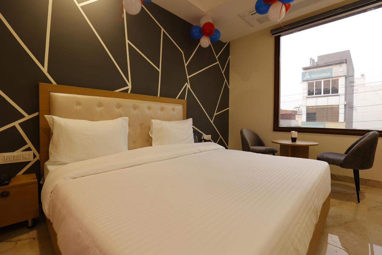 Hotel Bliss Zirakpur Екстер'єр фото