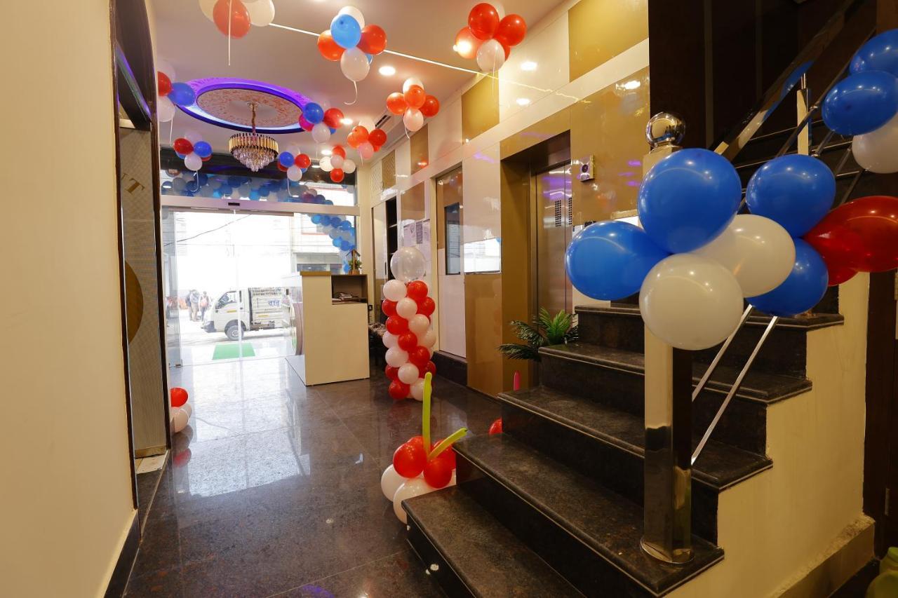 Hotel Bliss Zirakpur Екстер'єр фото